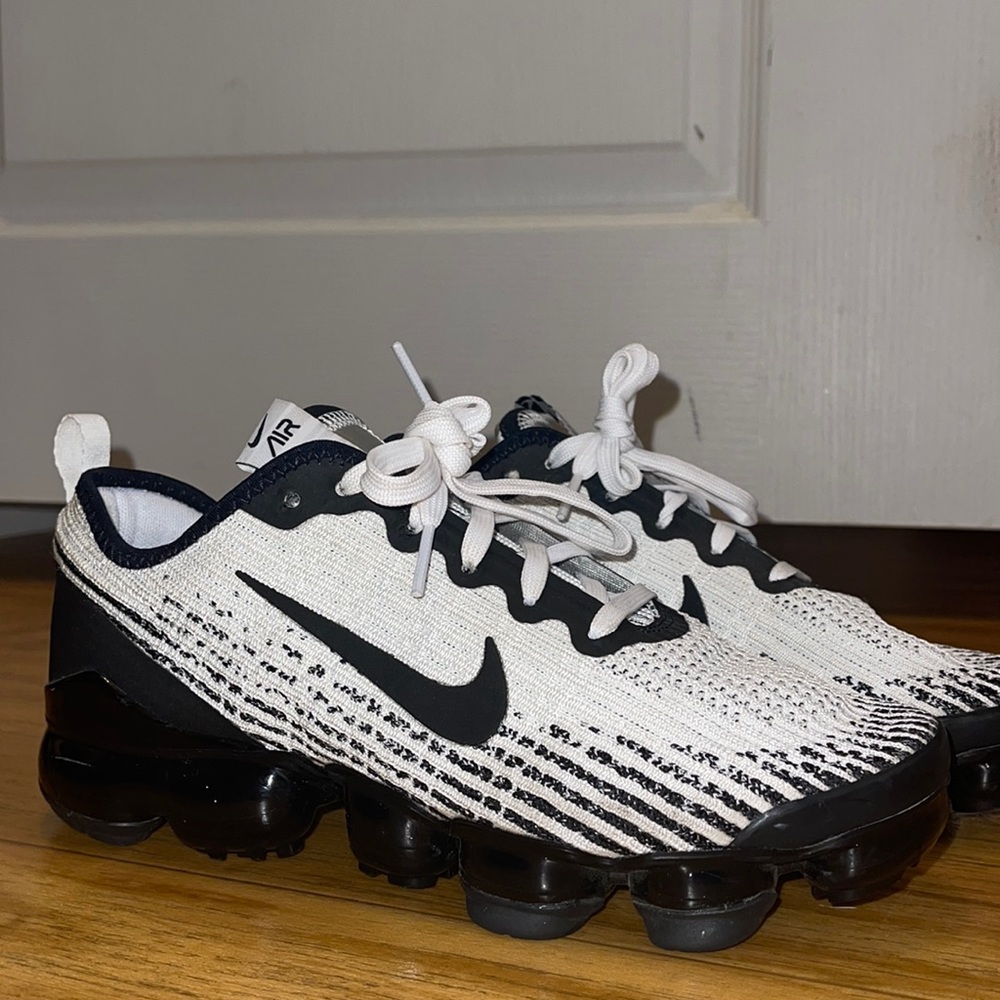 Air vapor max flyknit 3 “white black”